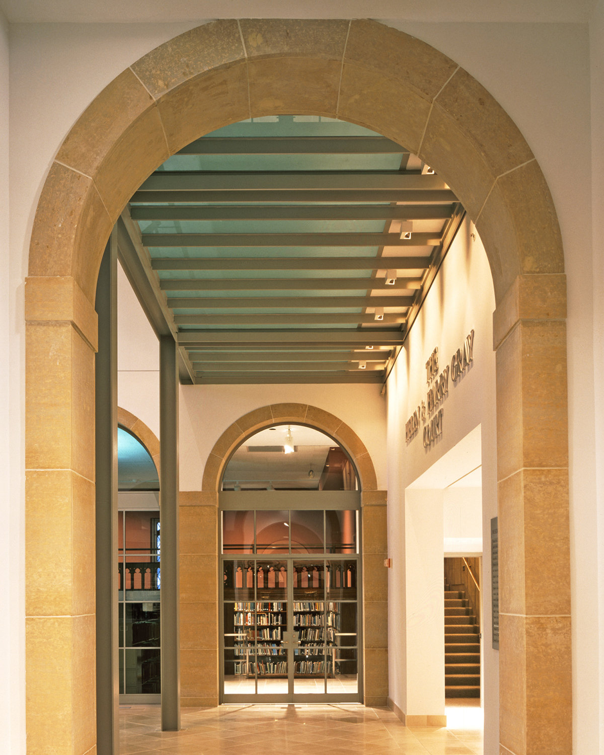6 tskp wadsworth atheneum the helen and harry gray court limestone arches 1400 0x0x1200x1500 q85