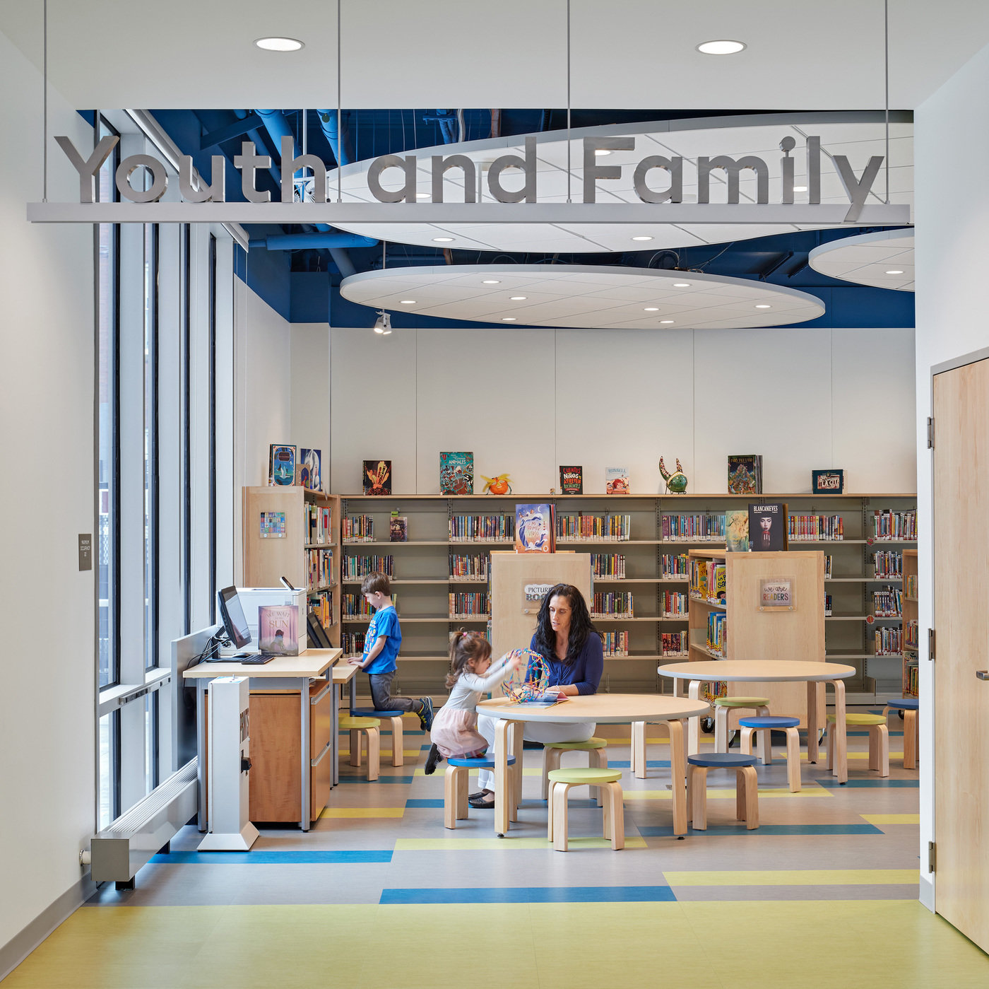 7 hartford public library park street branch library interior childrens area youth family 1400 xxx q85