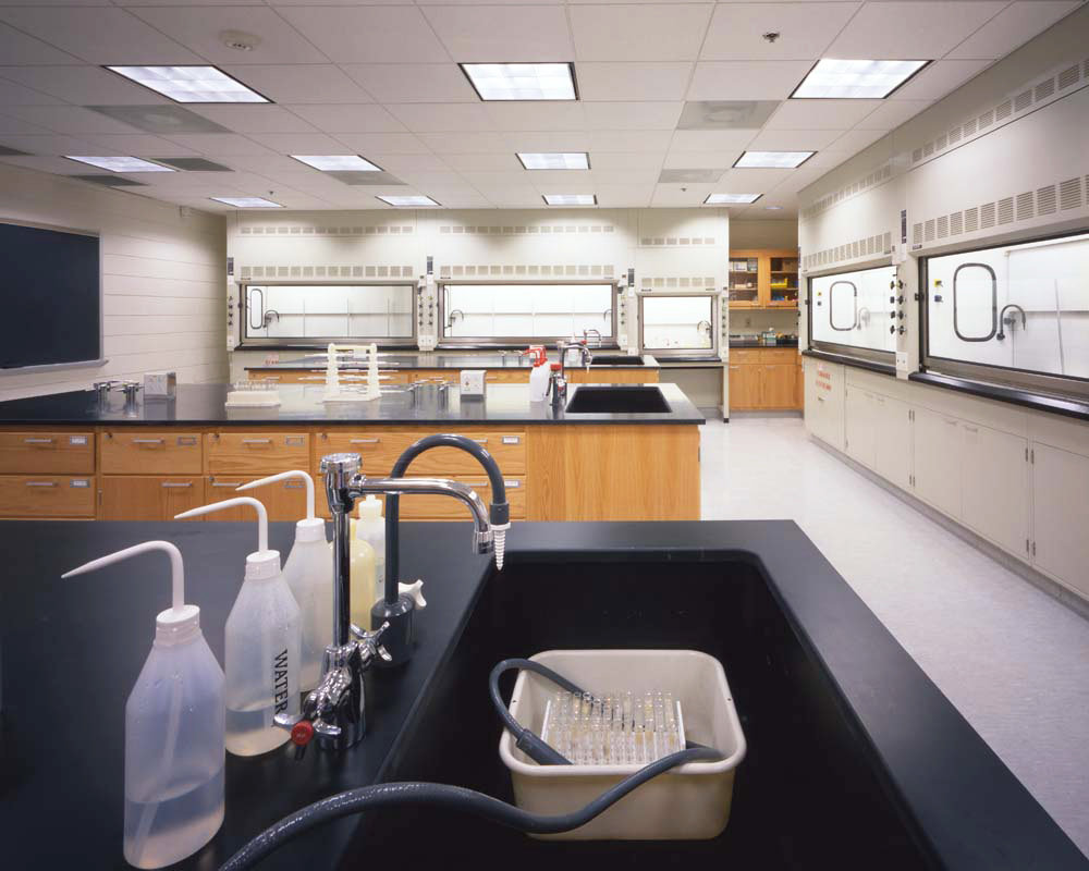 6 tskp connecticut college f.w. olin science center interior detail science lab 1400 xxx q85