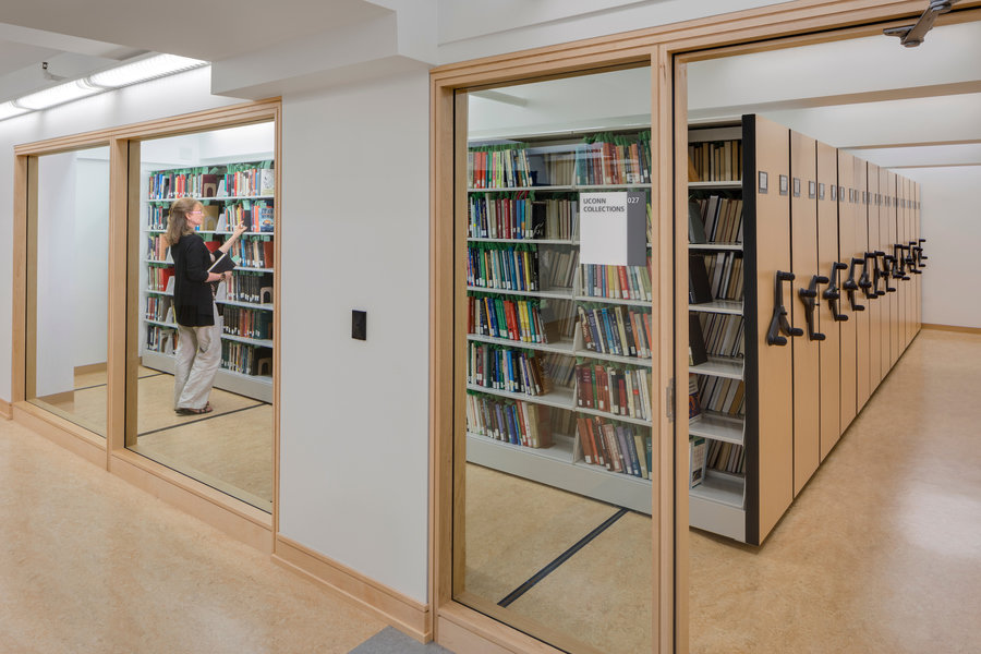 4 tskp uconn hartford public library interior bookshelves books collections 900 0x0x2400x1600 q85
