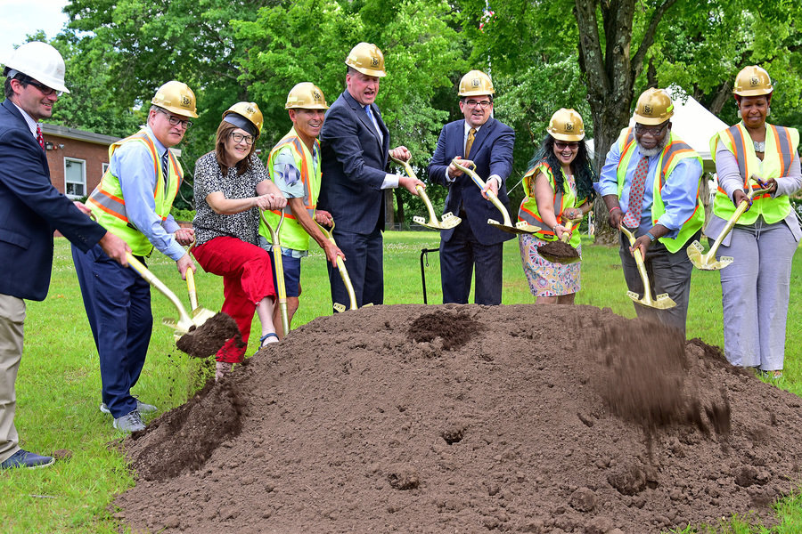 O g bowers elementary groundbreaking 6.13.22 9 900 0x0x2010x1341 q85