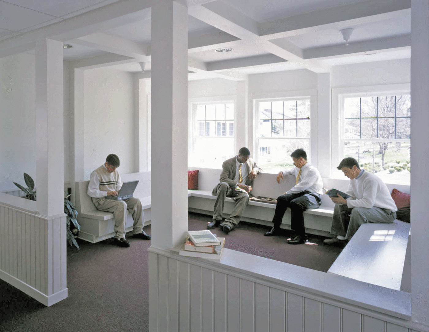 Rectoryschool dorm interior 1 1400 xxx q85