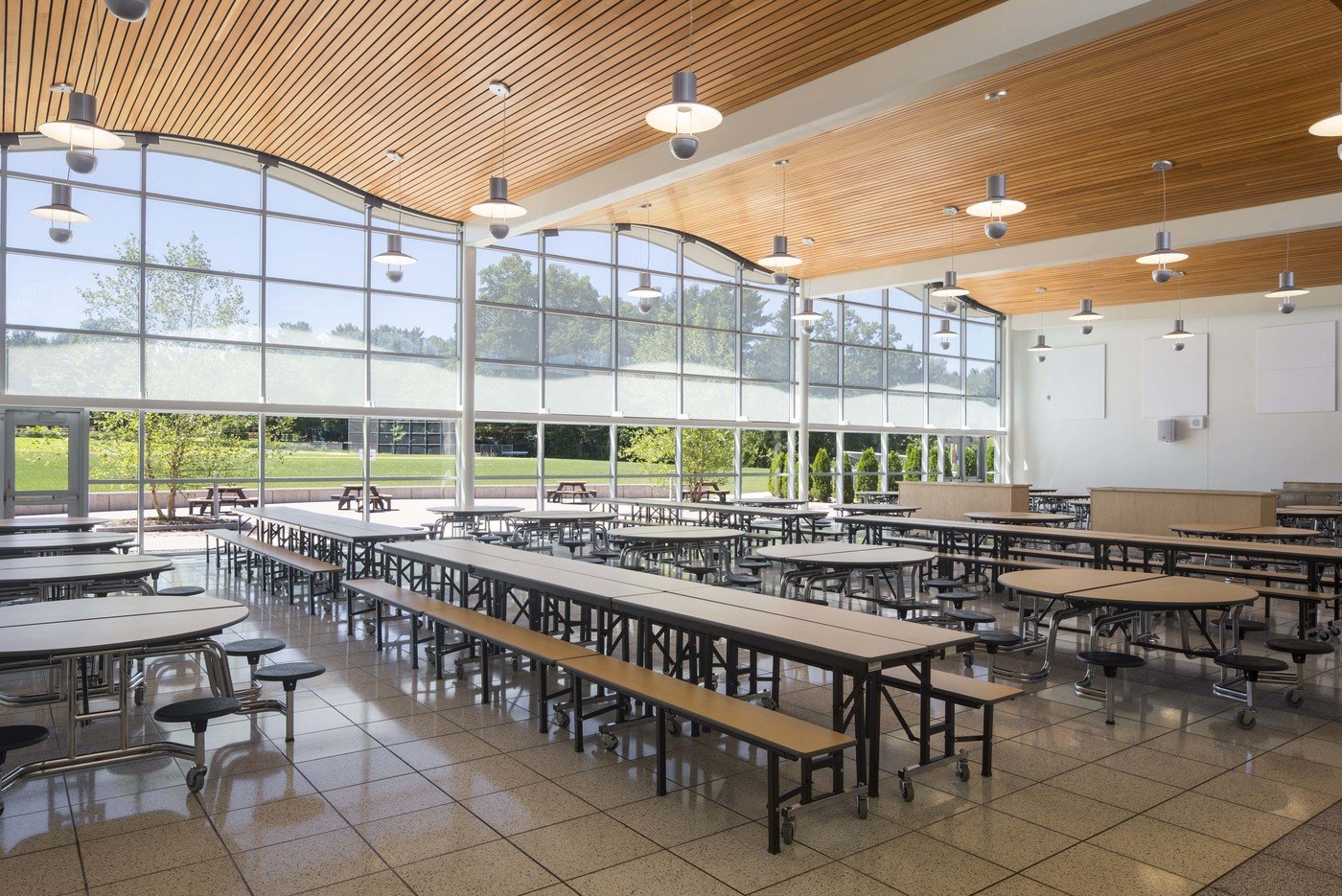 5 tskp bristol greene hills elementary school interior cafeteria 1400 0x0x6135x4096 q85