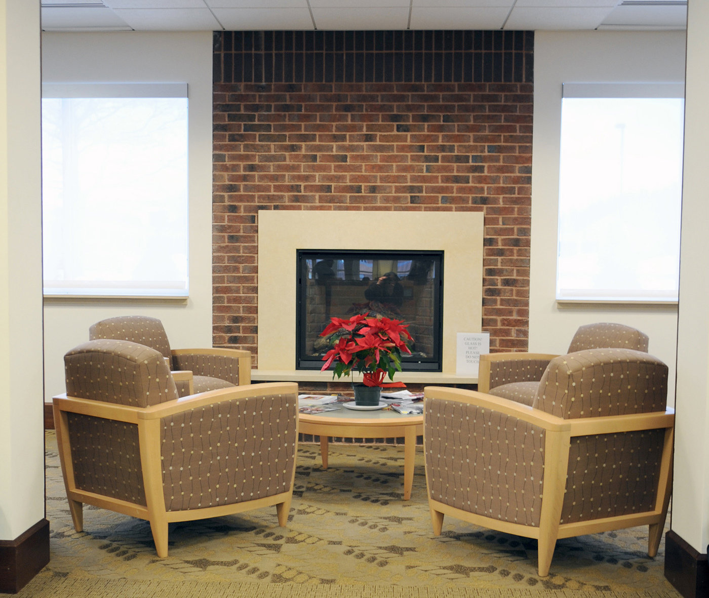 2 tskp somers public library conneticut interior fireplace fireside seating 1400 12x324x1613x1361 q85