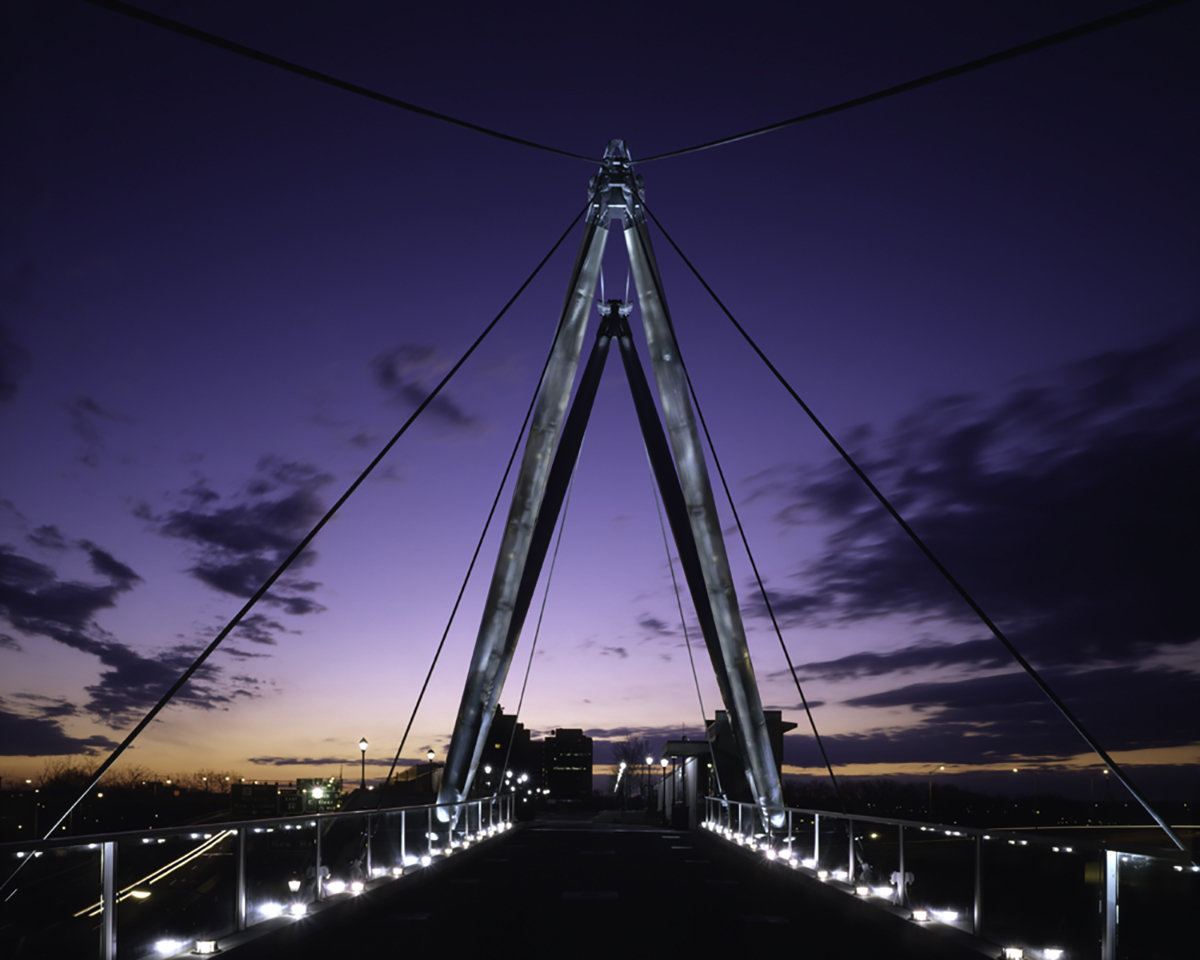 1 tskp hartford riverfront recapture phoenix gateway pedestrian bridge sunset view with lighting 1400 xxx q85